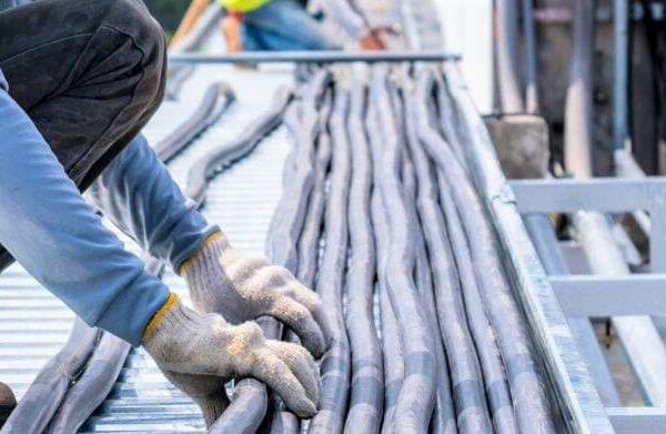 industrial-wire-and-cable-1024x391_